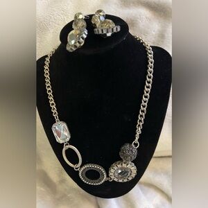Gently Used Simply Vera Wang necklace, and earring set in silver